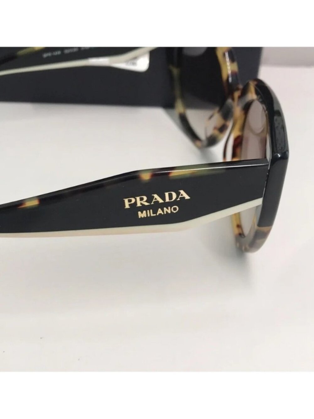 New Authentic Prada Cat Eye Sunglasses PR 14WS – Tortoise & Powder Frame - Picture 14 of 15